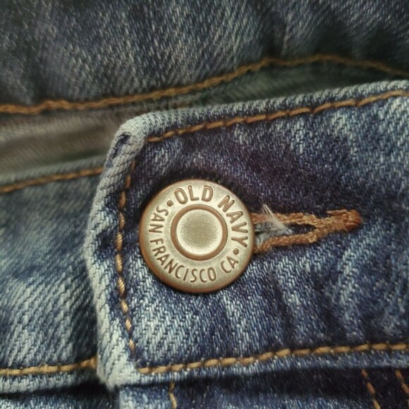 Old Navy Medium Wash High Rise Straight Leg Distressed Denim Jeans Plus Size 14 - Picture 7 of 8